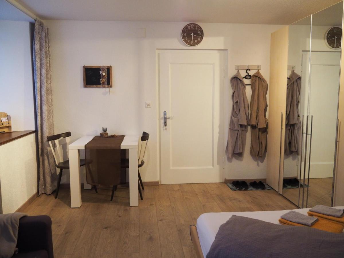 Chez Redamo Apartment Vendlincourt Bagian luar foto