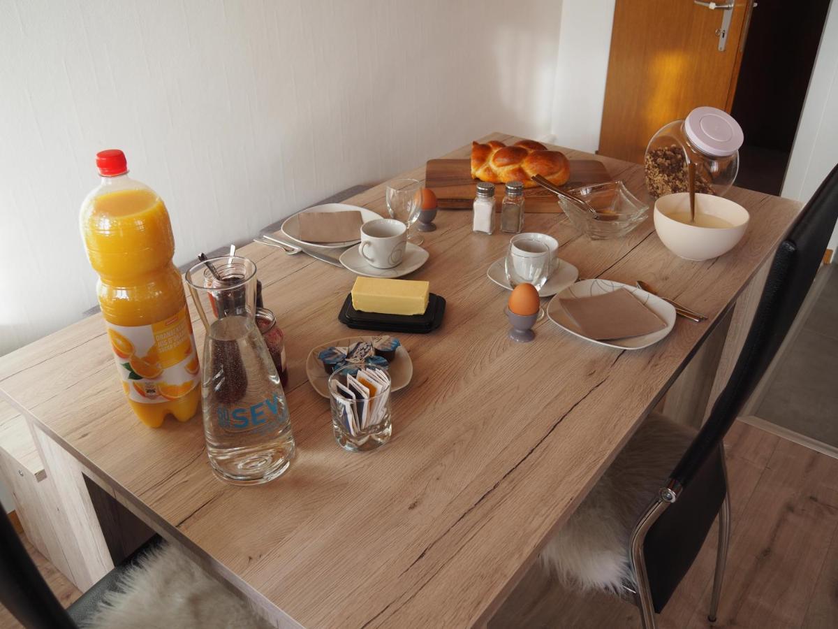 Chez Redamo Apartment Vendlincourt Bagian luar foto